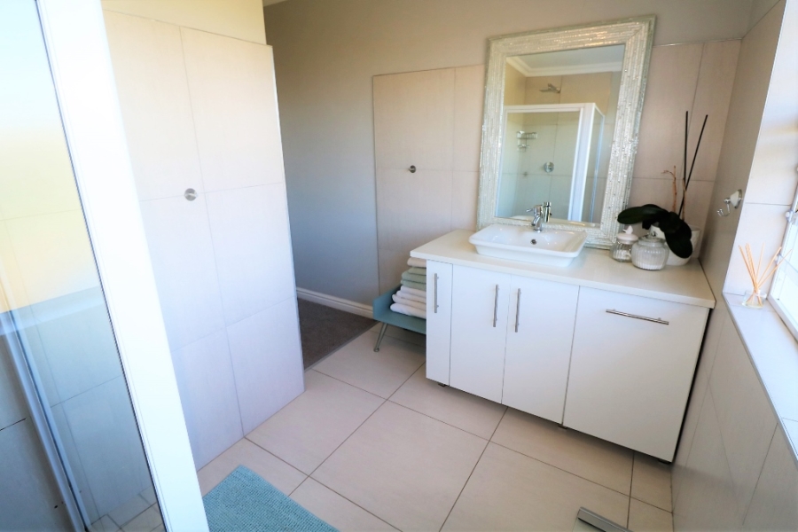 To Let 3 Bedroom Property for Rent in Baysville Eastern Cape